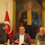 ayvalik-zeytin-hasat-festivali-olmez-agacin-golgesinde-17nci-kez-kapilarini-aciyor.jpg