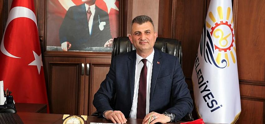 baskan-sezerden-mevlid-kandili-mesaji.jpg