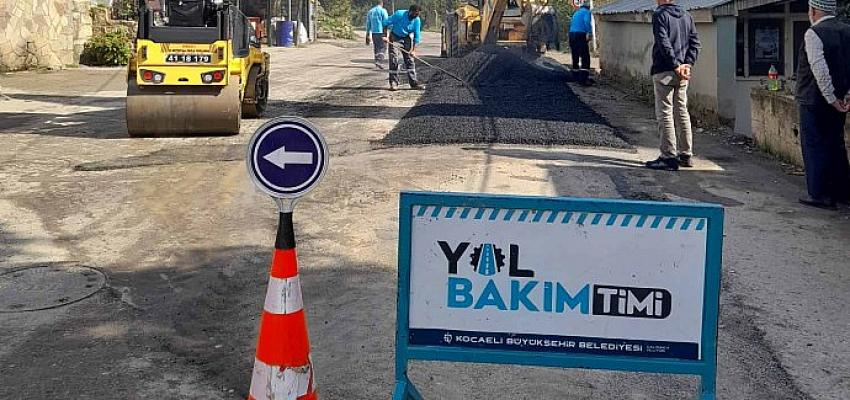 yol-bakim-timi-canla-basla-calisiyor.jpg