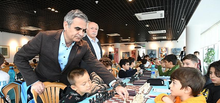 basogretmen-ataturk-satranc-turnuvasi-basladi.jpg