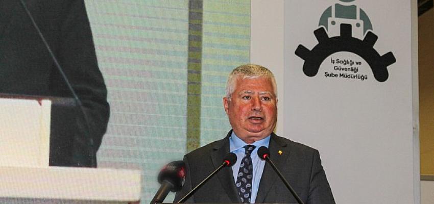 yerel-yonetimlerde-is-sagligi-ve-guvenligi-sempozyumu-basladi.jpg