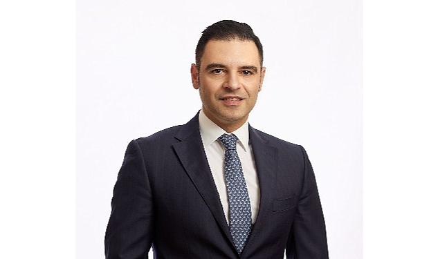 aygazda-bayrak-degisimi.jpg