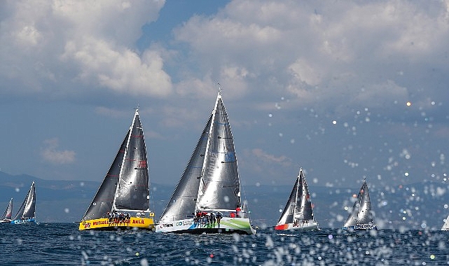 11-tayk-eker-olympos-regatta-yelken-yarisi-muhtesem-rotasi-ve-rengarenk-tekneleriyle-buyuleyecek.jpg