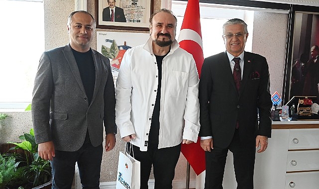opera-sanatcisi-hakan-aysevden-baskan-topalogluna-ziyaret.jpg