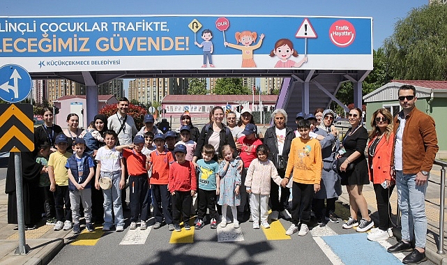 kucukcekmecedeki-trafik-egitim-parkinda-ozel-cocuklara-ozel-egitim.jpg