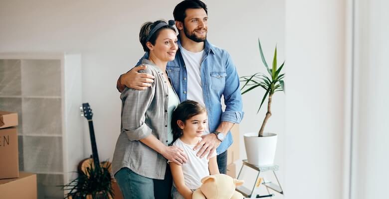 İngiltere Evlilik Vizesi Dil Şartı ve Çift Dilli Çiftler: Avantajlar ve Dikkat Edilmesi Gerekenler